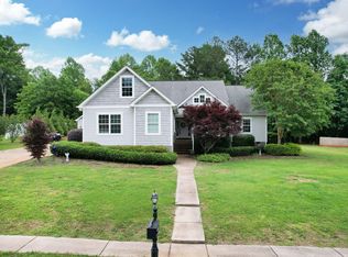 1010 Bradford Pl, Cohutta, GA 30710