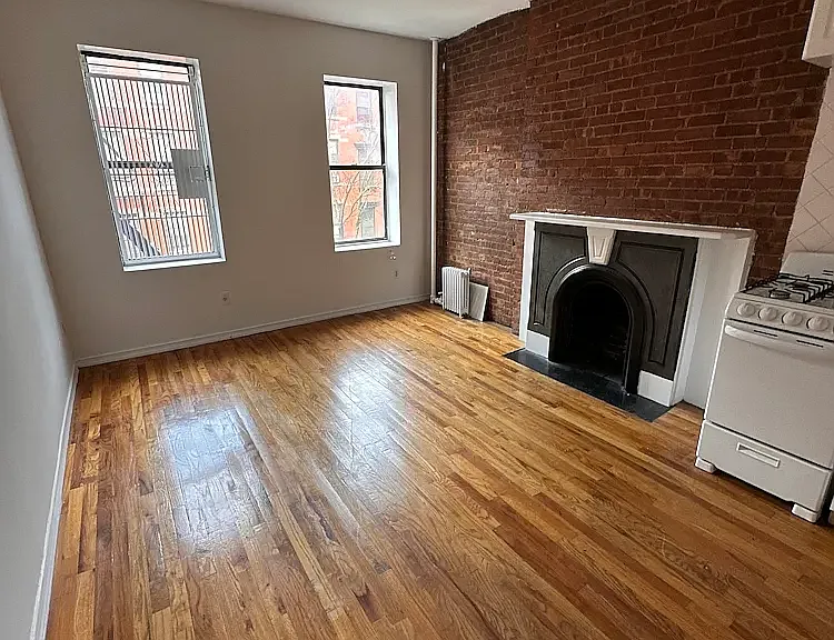426 W 48th St #3EF — Photo 2