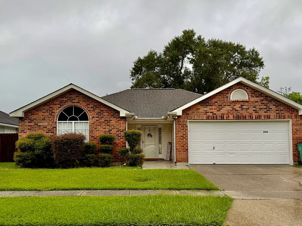 2616 Carrie Ln