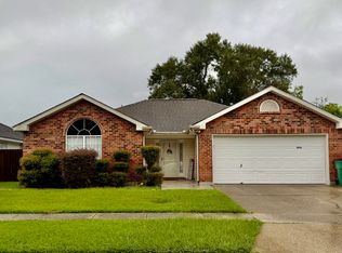 2616 Carrie Ln, Marrero, LA 70072