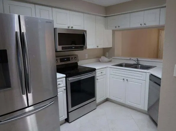 2725 Anzio Ct APT 106, Palm Beach Gardens, FL 33410