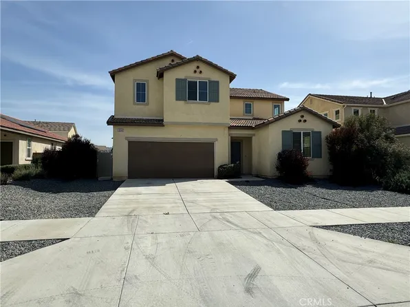 1050 Peach Grv, Riverside, CA 92501