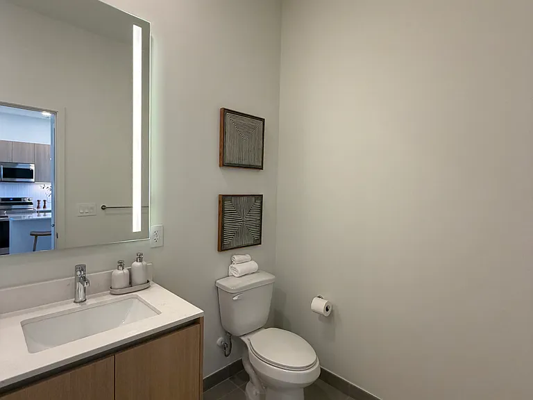 92 NW 29th St #618 — Photo 6