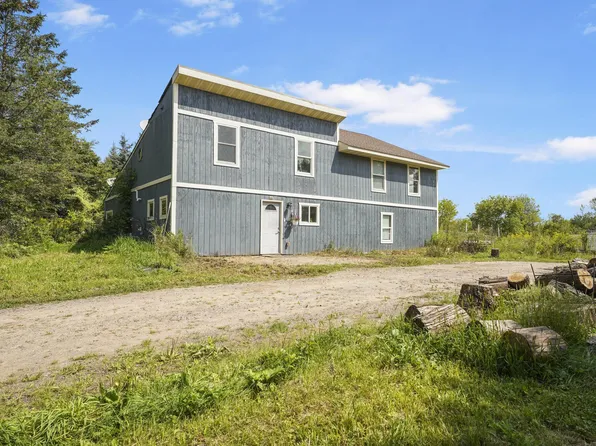 1630 Niles Ln, Centuria, WI 54824