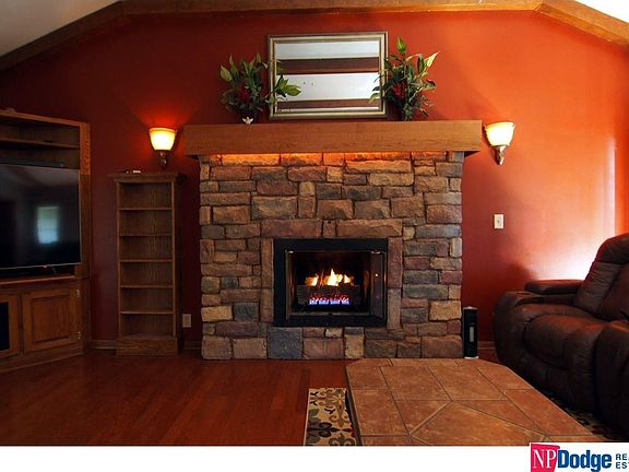 4th image of 4816 S 93rd Ave