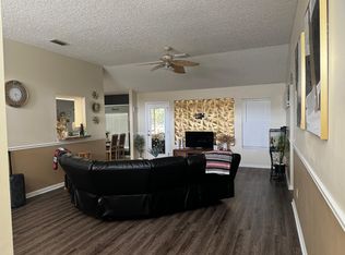 6051 Scenic Meadow Ln, Jacksonville, FL 32244