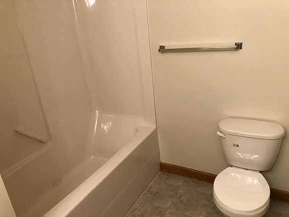 4th image of 955 Parker Blvd Unit 204
