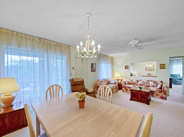 5817 La Pinata Boulevard #C-2, Greenacres, FL 33463