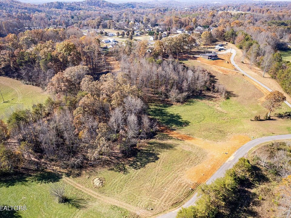 2nd image of 4607 Huffaker Dr