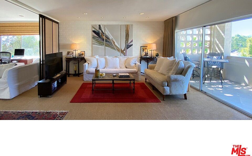 1st image of 531 N Rossmore Ave APT 405