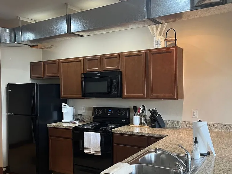 67 Village Dr — Photo 27