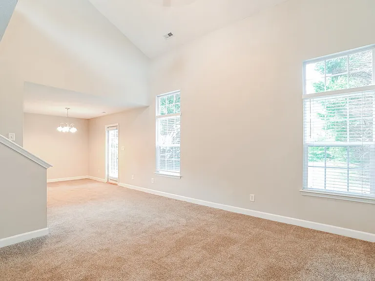 604 Overlook Rd — Photo 6