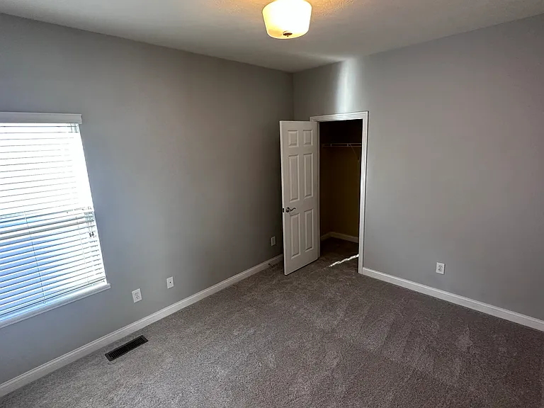 6010 Trumhall Ave — Photo 22