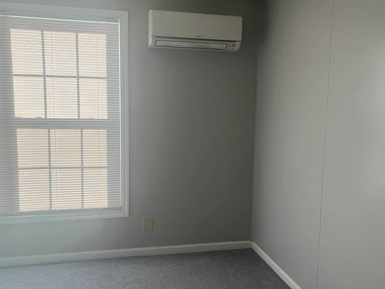 259 E Bay St #4A — Photo 5