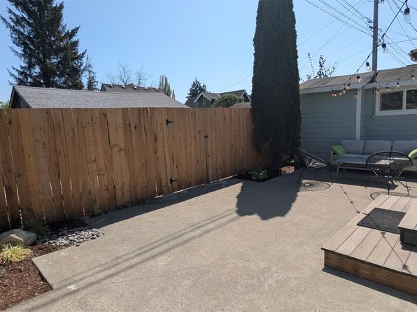 833 S Oakes Street, Tacoma, WA 98405
