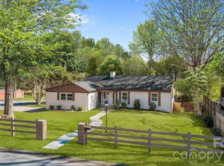 1722 Hartford Dr, Gastonia, NC 28052