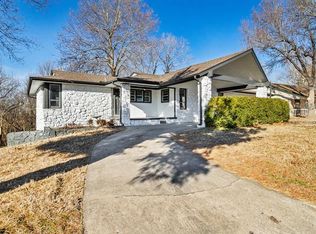 1218 N Ash Ave W, Broken Arrow, OK 74012