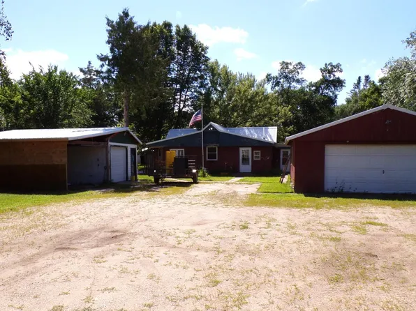425 7th St NE, Long Prairie, MN 56347