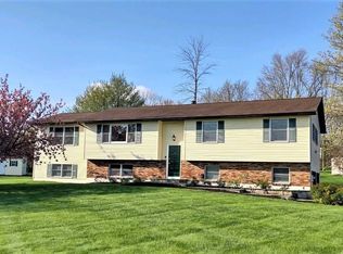 5 Miller Dr, Hopewell Junction, NY 12533