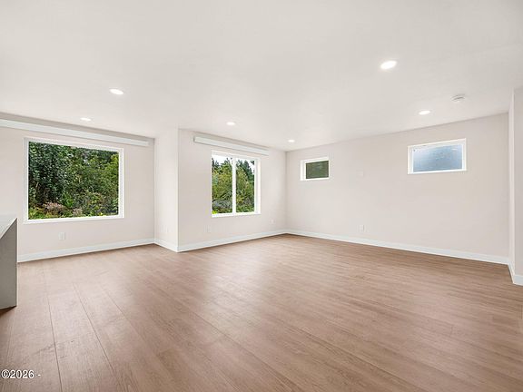 2nd image of 35233 Bayside Gardens Rd