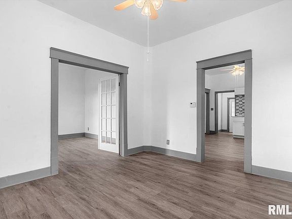 4th image of 1617 E Cummins Ave