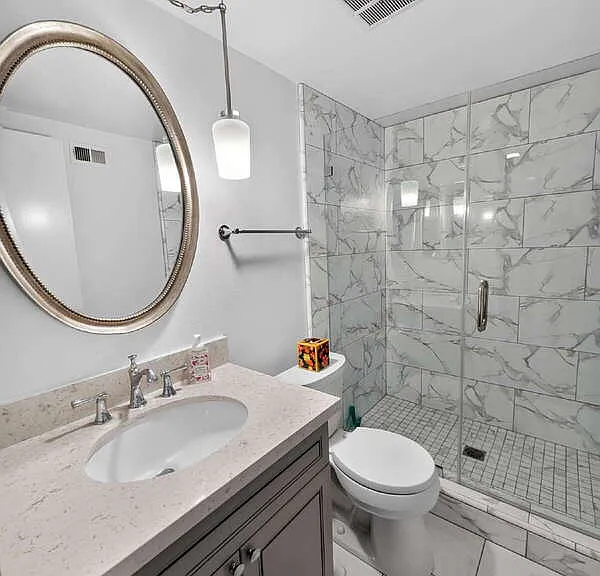 4459 Avenida Granada — Photo 8