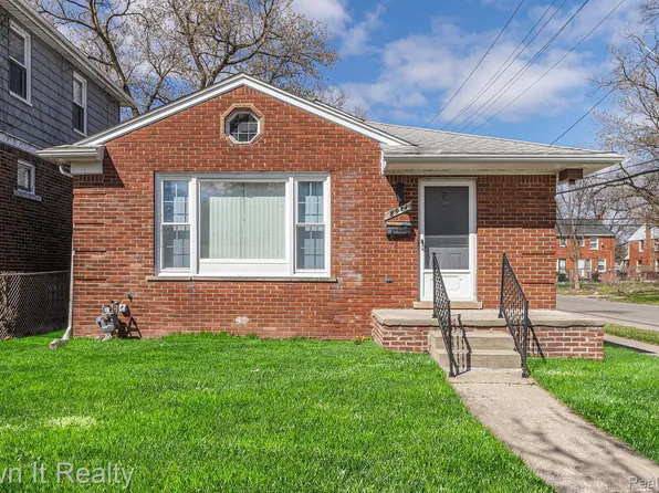 8911 Plainview Ave, Detroit, MI 48228