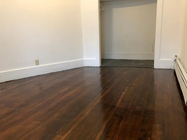 34 Cunard St #2 — Photo 18