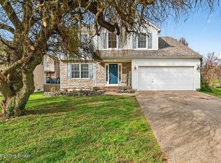 210 Saint Regis Dr, Shelbyville, KY