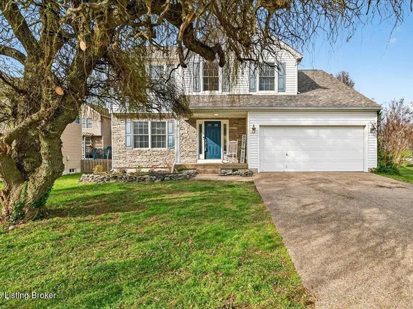 210 Saint Regis Dr, Shelbyville, KY 40065