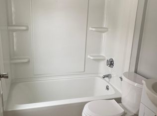 40 Ford St APT 3, Brockton, MA 02301