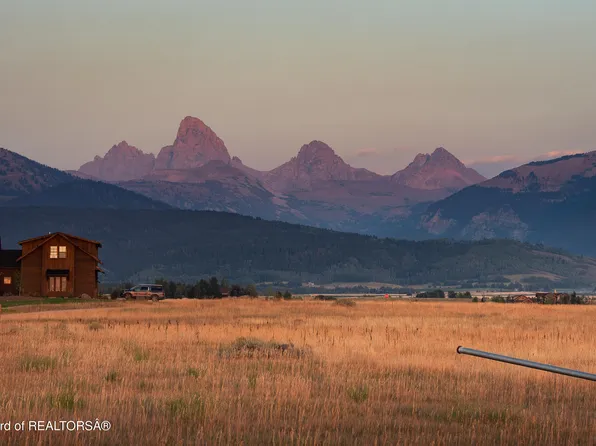 1180 Stillwater Loop, Driggs, ID 83452