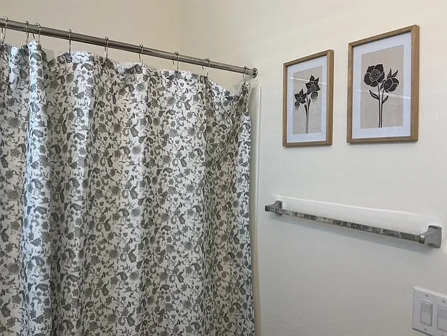 1268 E Jahns Dr — Photo 24