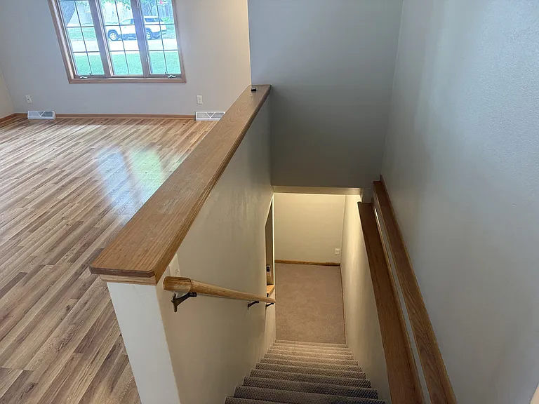 2701-2703 N Wuthering Hills Dr — Photo 7