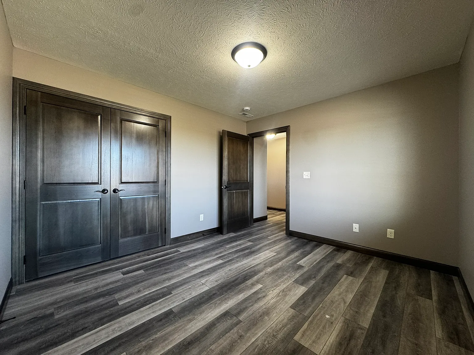 2 bed, 1311 sqft, $1,950 — Photo 3