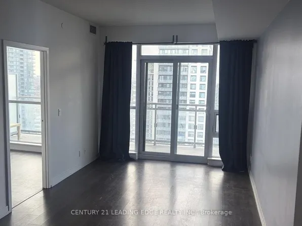 89 Dunfield Ave #2704, Toronto, ON M4S 0A4