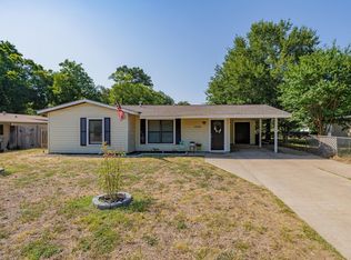 1303 Alcoa Ave, Rockdale, TX 76567