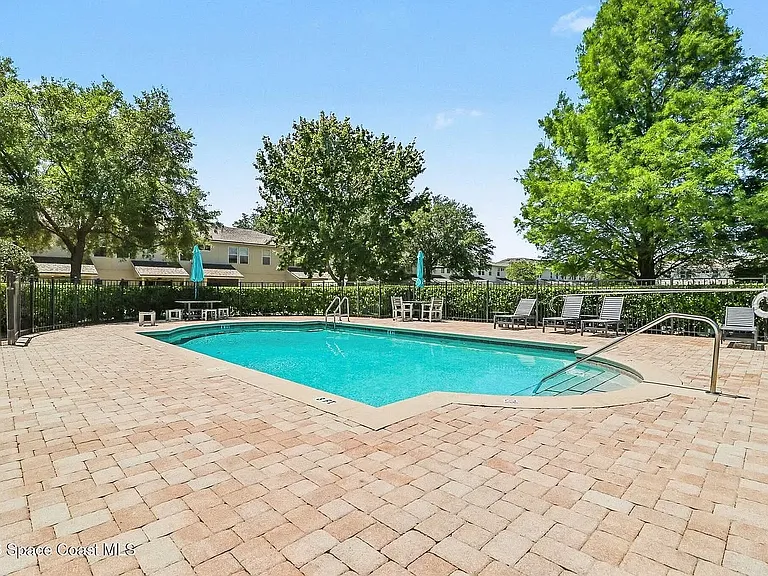 1560 Purple Plum Ln — Photo 7