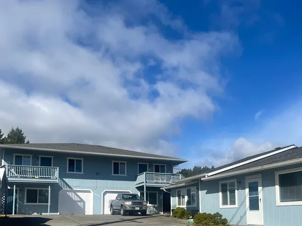 602 Easy St #F, Brookings, OR 97415