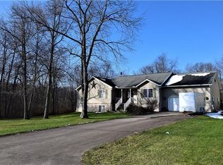 126 Meadowview Dr, Rockwood, PA 15557
