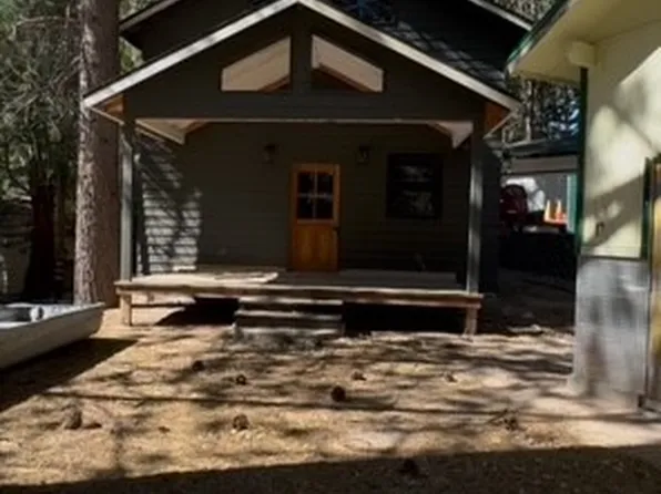 33444 Squirrel Dr, Green Valley Lake, CA 92341