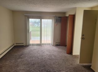 615 Fremont Rd APT L, Port Clinton, OH 43452