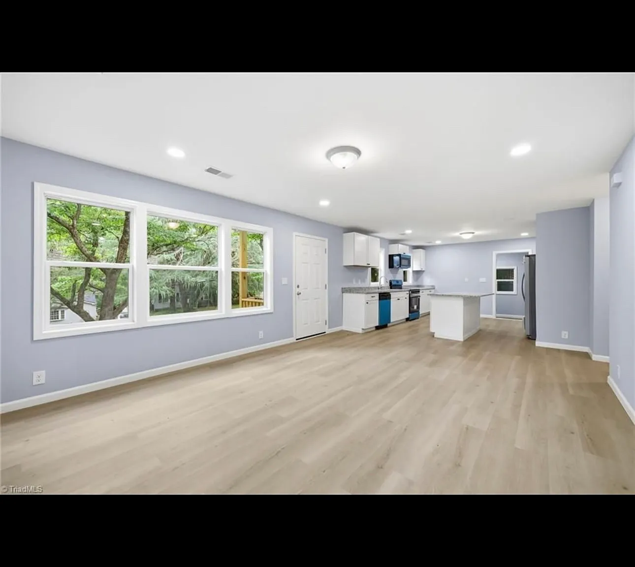 4 bed, 1680 sqft, $2,050 — Photo 4