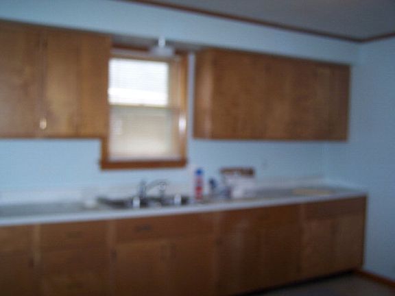 3rd image of 5839 Farney Ave