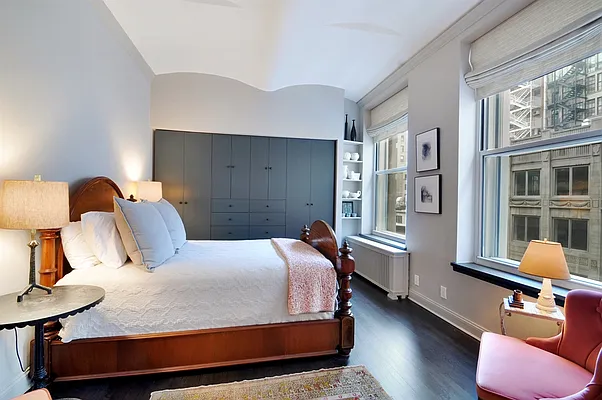 Sold by Corcoran | media 13