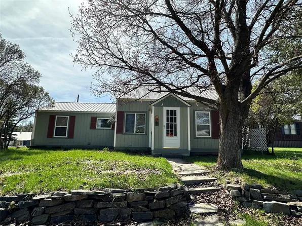 215 1st Ave S, Hot Springs, MT 59845
