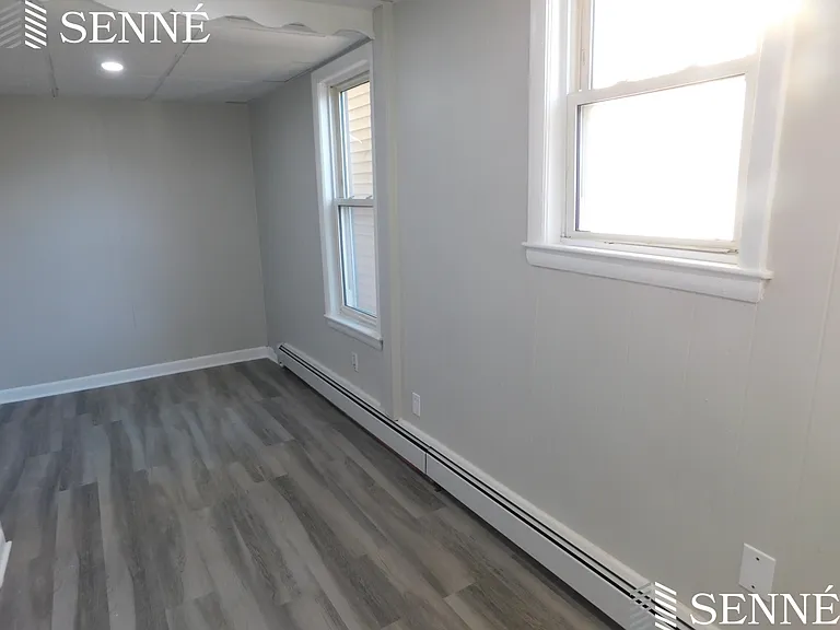 165 Elm St #1 — Photo 4