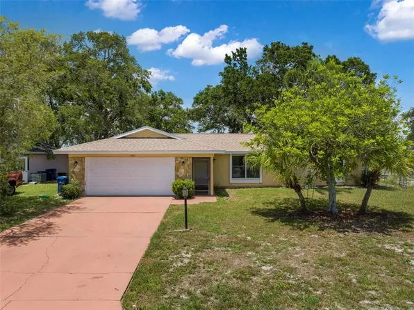 2921 N Lockwood Meadows Blvd, Sarasota, FL 34234