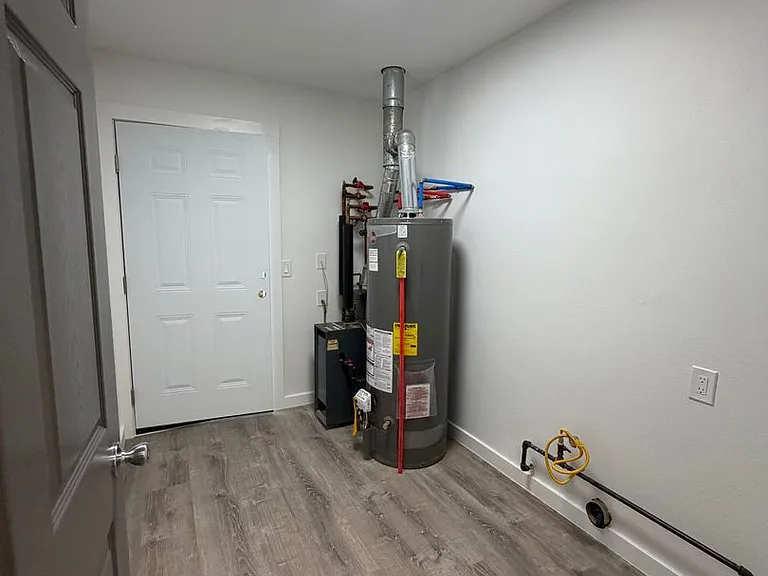 340 S Kobuk St — Photo 13