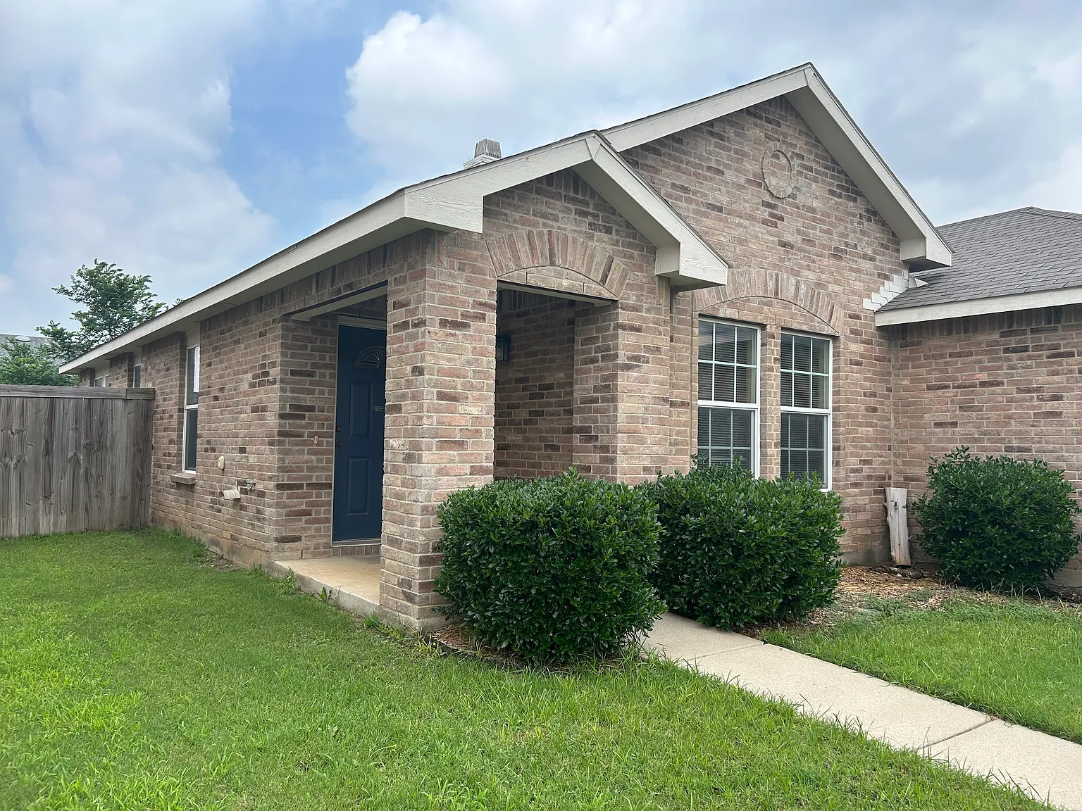 16605 Windthorst Way — Photo 4